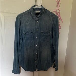 American Eagle Outfitters Blue Button Down Shirt